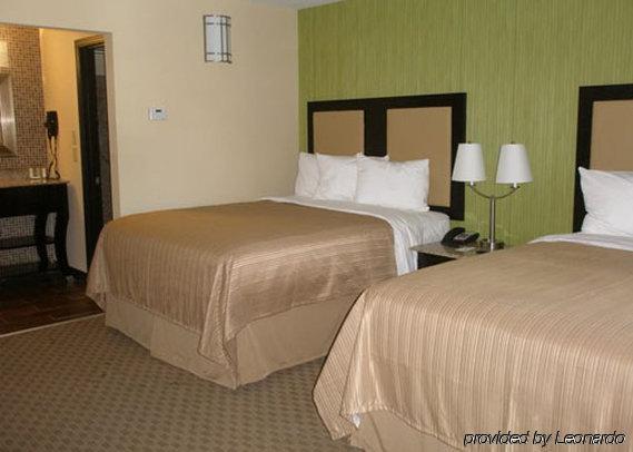 Quality Inn Covington Room photo